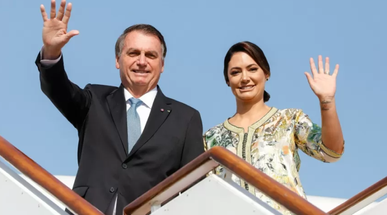 Ex-presidente Jair Bolsonaro e Michelle passarão o feriadão de Páscoa em Balneário Camboriú