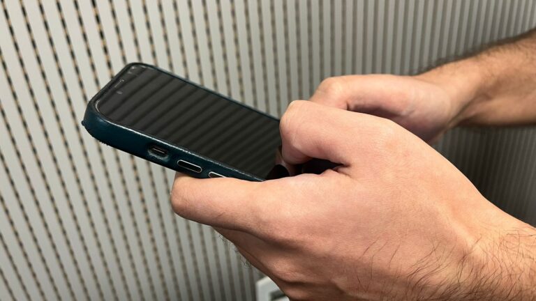 Mensagem no celular gera briga de casal e termina com prisão em Jaraguá do Sul