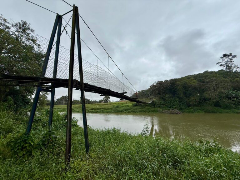 Ponte Pênsil do Guamiranga passa por avaliação técnica das prefeituras de Guaramirim e Araquari