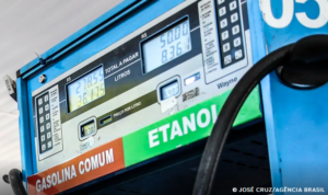 Governo anuncia aumento do etanol na gasolina para 30%