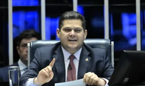 Presidente do Senado, Alcolumbre descarta impeachment de Moraes