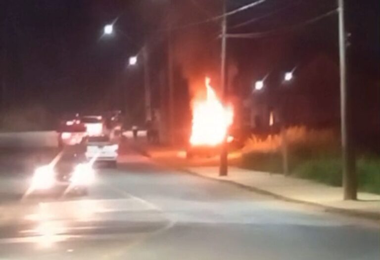 Homem incendeia carro após descobrir suposta traição e é preso em Jaraguá do Sul