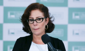 Moraes anula decisão da Câmara que manteve mandato de Zambelli