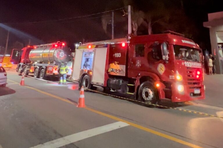 Incêndio atinge casa histórica em Jaraguá do Sul