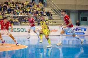 Jaraguá Futsal enfrenta o Atlântico na estreia da Copa do Brasil