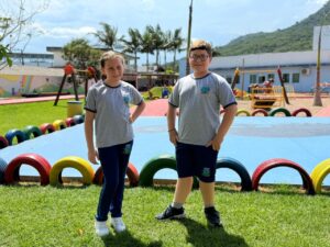 Guaramirim assina ordem de compra para aquisição de uniformes escolares para a rede municipal