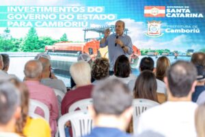 Governador autoriza convênio para obras na Estrada Geral do Morro do Encano entre Camboriú e Itapema