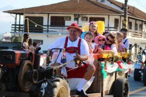 Desfile da Fecarroz 2026 abre inscrições e convida comunidade para celebrar tradição e cultura