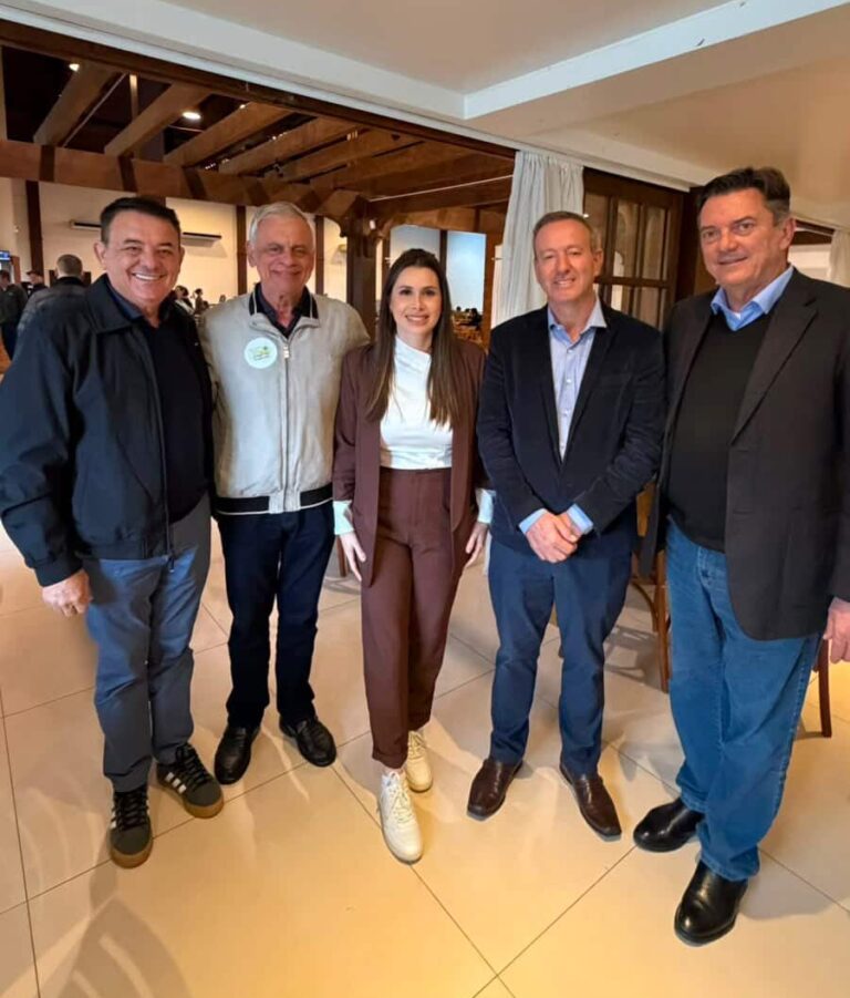 Carol De Toni participa de reunião com lideranças empresariais do Norte de SC e destaca mais de R$ 20 milhões destinados à região