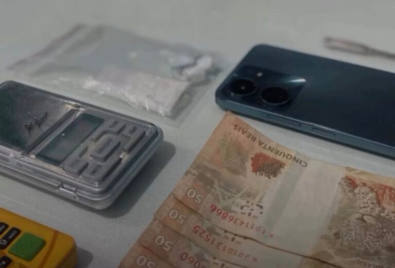 Jovem é preso por tráfico de drogas em Jaraguá do Sul