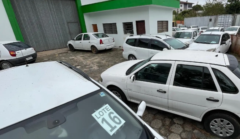 Prefeitura promove leilão de bens móveis em Jaraguá do Sul