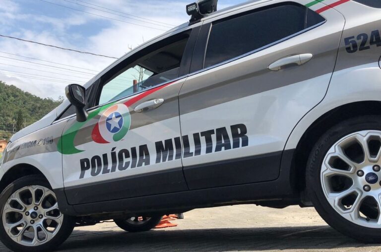 Mulher é detida após tentar furtar produtos de loja em shopping de Jaraguá do Sul