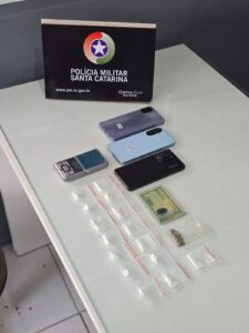 Homem é preso por tráfico de drogas em Guaramirim
