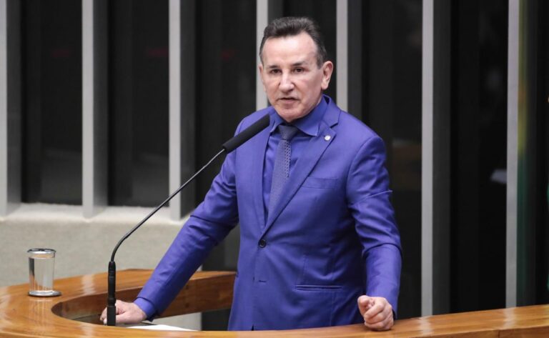 Goetten projeta Eleições 2026 e crava alinhamento total do Republicanos com Jorginho Mello em SC