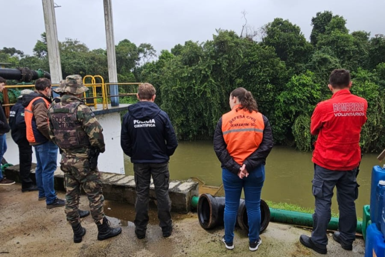 Investigação sobre possível poluição no Rio Itapocuzinho continua em Guaramirim