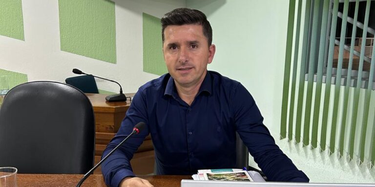 Presidente da AVEVI reúne vereadores do Vale do Itapocu em Jaraguá do Sul para definir demandas regionais de 2026