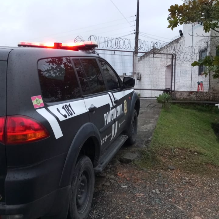 Polícia Civil apreende adolescente investigado por ameaças em escola de Massaranduba