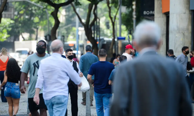 Candidato acreditar em Deus é fundamental para maioria dos brasileiros