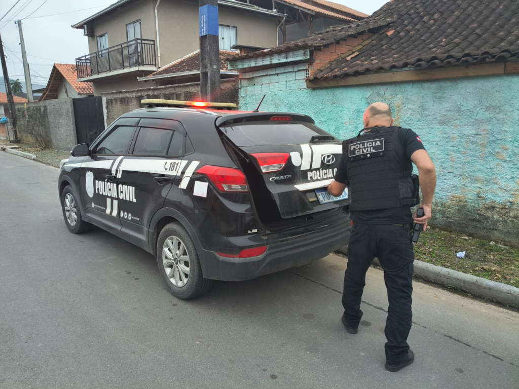 Polícia Civil faz buscas em Joinville e Barra Velha por sequestro