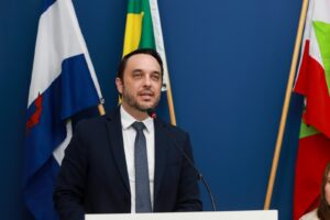OAB/SC vai a Brasília levar posicionamento da advocacia catarinense sobre crise no STF