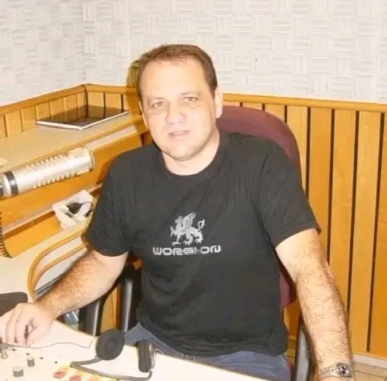 Morre o radialista Albino Flores, aos 63 anos