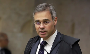 Mendonça rejeita ação contra reajuste do Bolsa Família