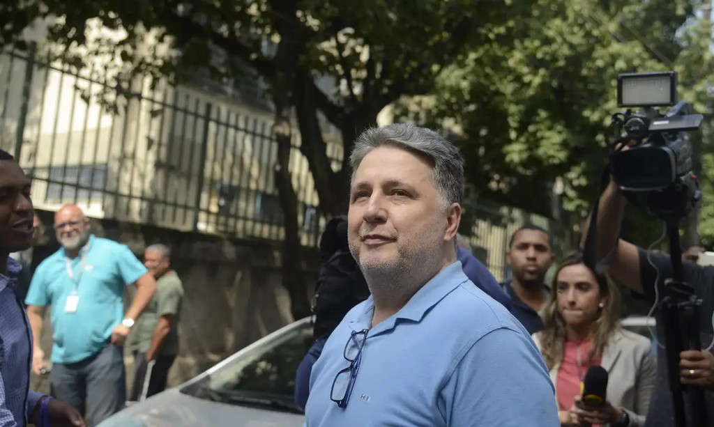TSE anula votos de Garotinho e Ruas vence governo do Rio no 1º turno 