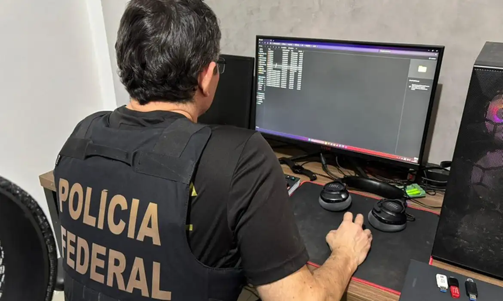 PF faz ação para prender 23 envolvidos com facção criminosa