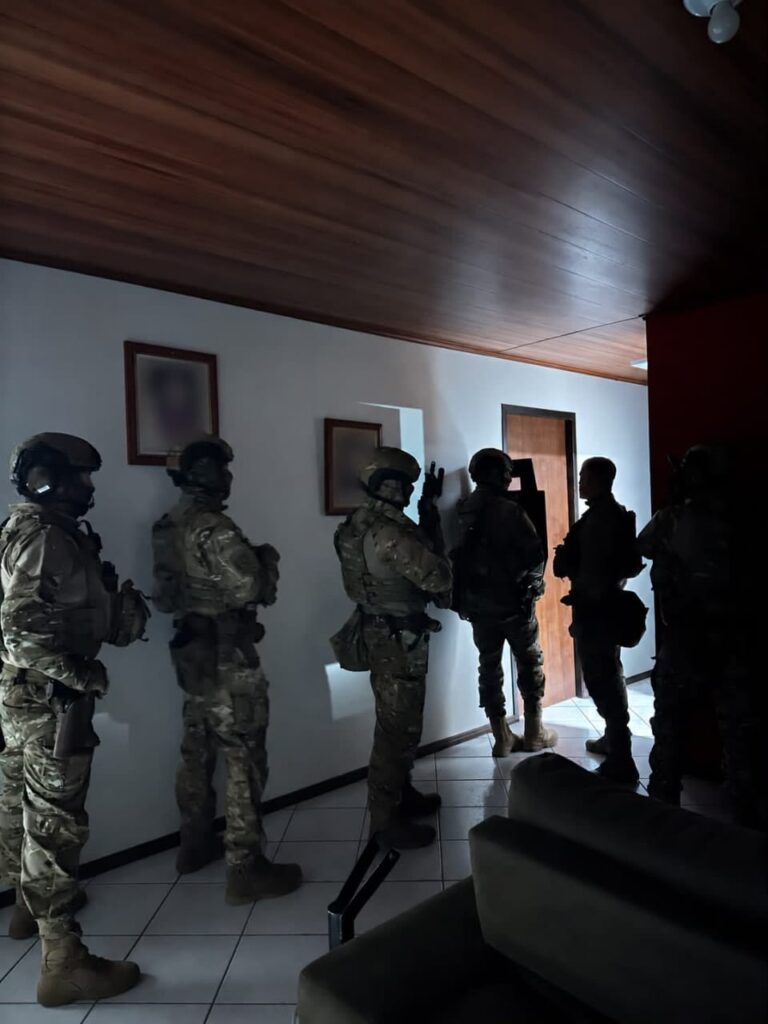 BOPE resgata criança mantida em cárcere privado pelo próprio pai